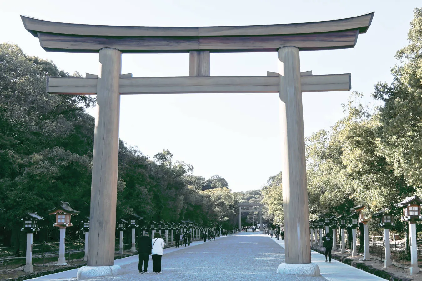 橿原神宮=Kashihara-Jingu,Nara Main passage to the shrine